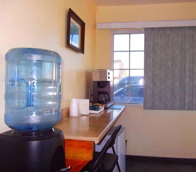 Americas Best Value Inn-Mojave Restaurante foto